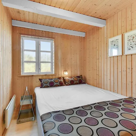 Three-bedroom With A Fireplace In Ringkobing 펜션