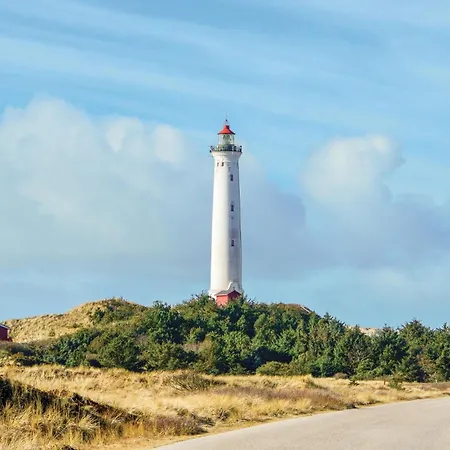 Three-bedroom With A Fireplace In Ringkobing 펜션 *