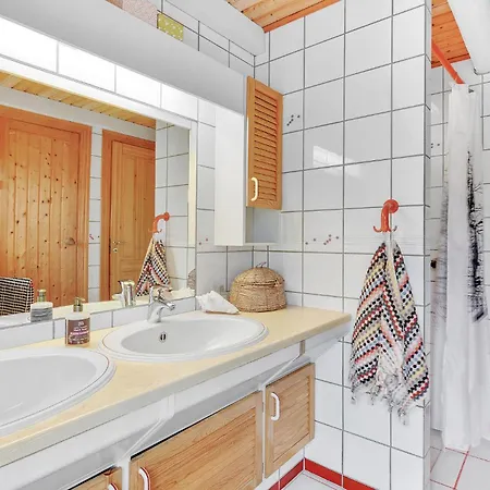 펜션 Three-bedroom With A Fireplace In Ringkobing