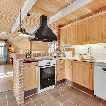 Three-bedroom With A Fireplace In Ringkobing 펜션 링쾨빙