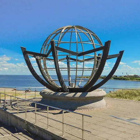 Three-bedroom With A Fireplace In Holiday home *